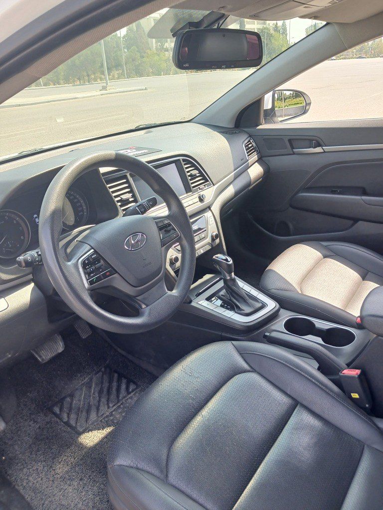 Hyundai Avante, 1.6 L, 2017 il, 198 000 km — Avtomobillər, Gəncə (5)