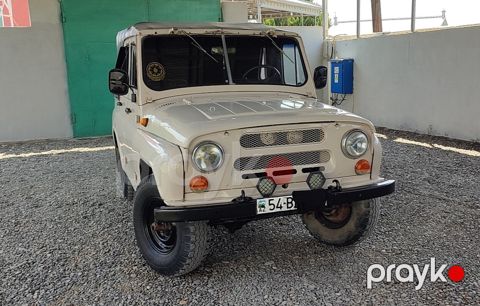 UAZ 469, 2.5 L, 1985 il, 125 000 km