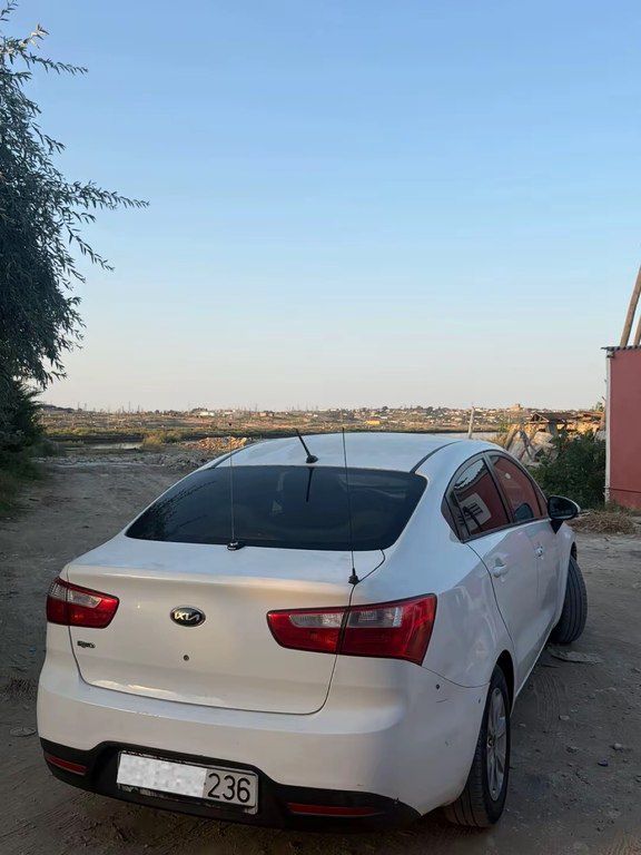 Kia Rio, 1.4 L, 2014 il, 550 000 km — Avtomobillər, Bakı (2)