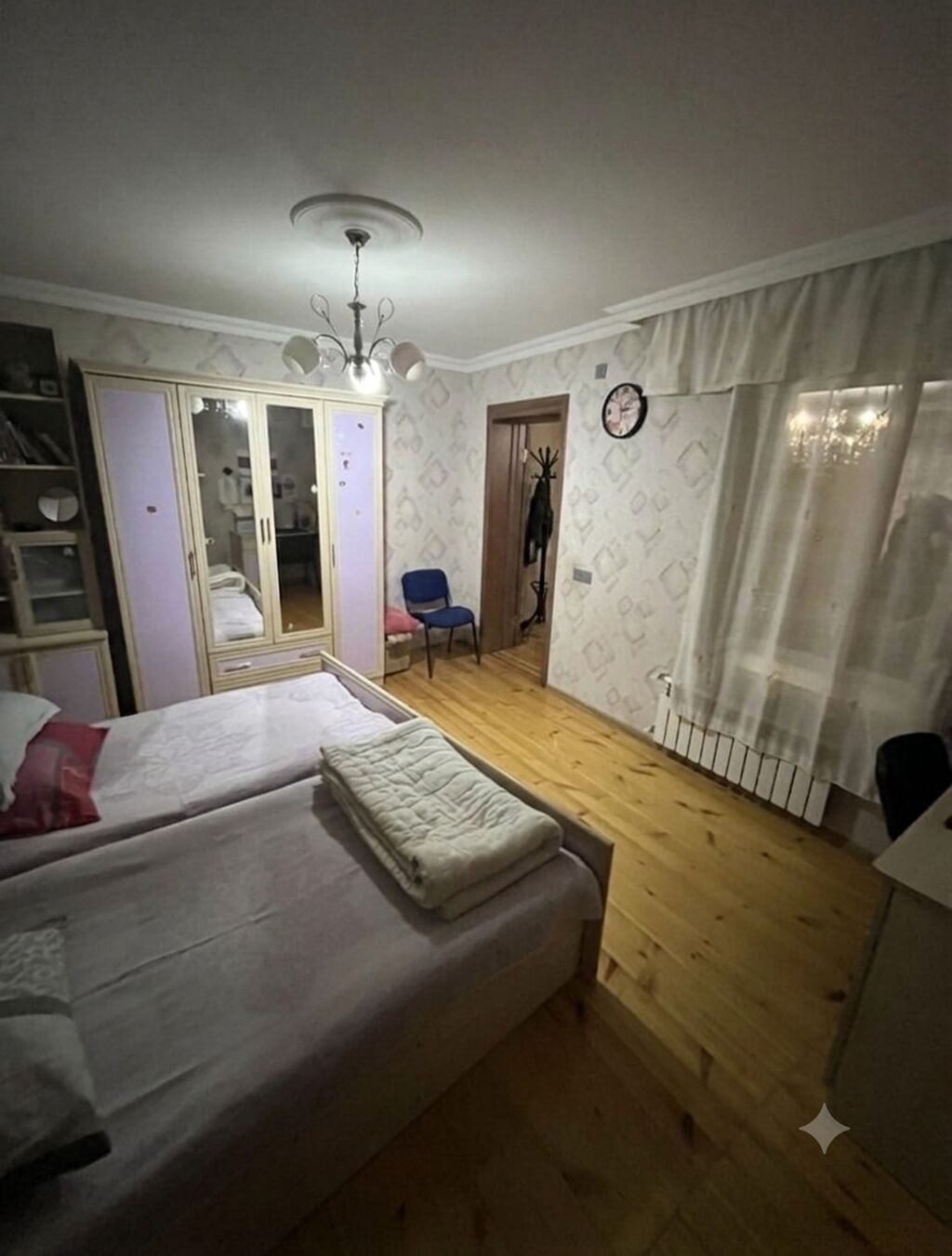 Geniş və işıqlı yaşayış evi təqdim olunur. Şəkillərdən göründüyü kimi — Daşınmaz əmlak, Bakı (3)