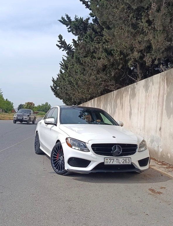 Mercedes C 300 4MATIC, 2.0 L, 2017 il, 170 000 km — Avtomobillər, Bakı