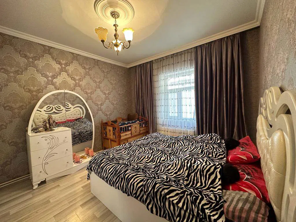 5 otaqlı həyət evi 250 m² satılır — Daşınmaz əmlak, Bakı (11)