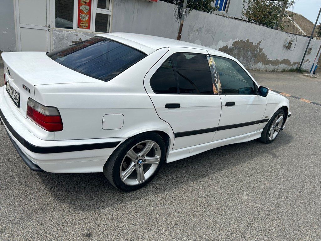 BMW 318, 1.8 L, 1994 il, 321 000 km — Avtomobillər, Sumqayıt (3)