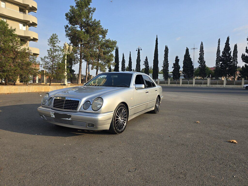 Mercedes E 240, 2.4 L, 1998 il, 345 000 km — Avtomobillər, Gəncə (3)