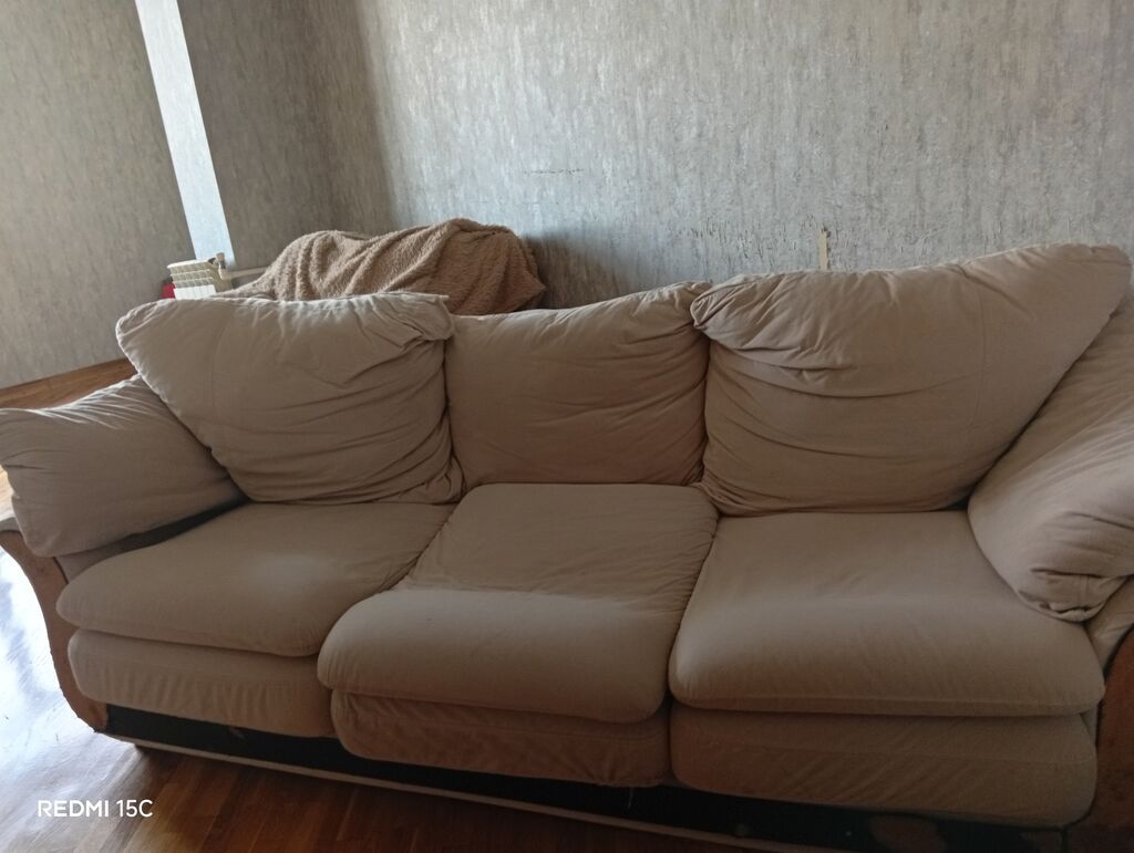 Bej rəngli yumşaq mebel dəsti - Tərkib: 3 nəfərlik divan + geniş 2 — Mebel, Bakı (3)