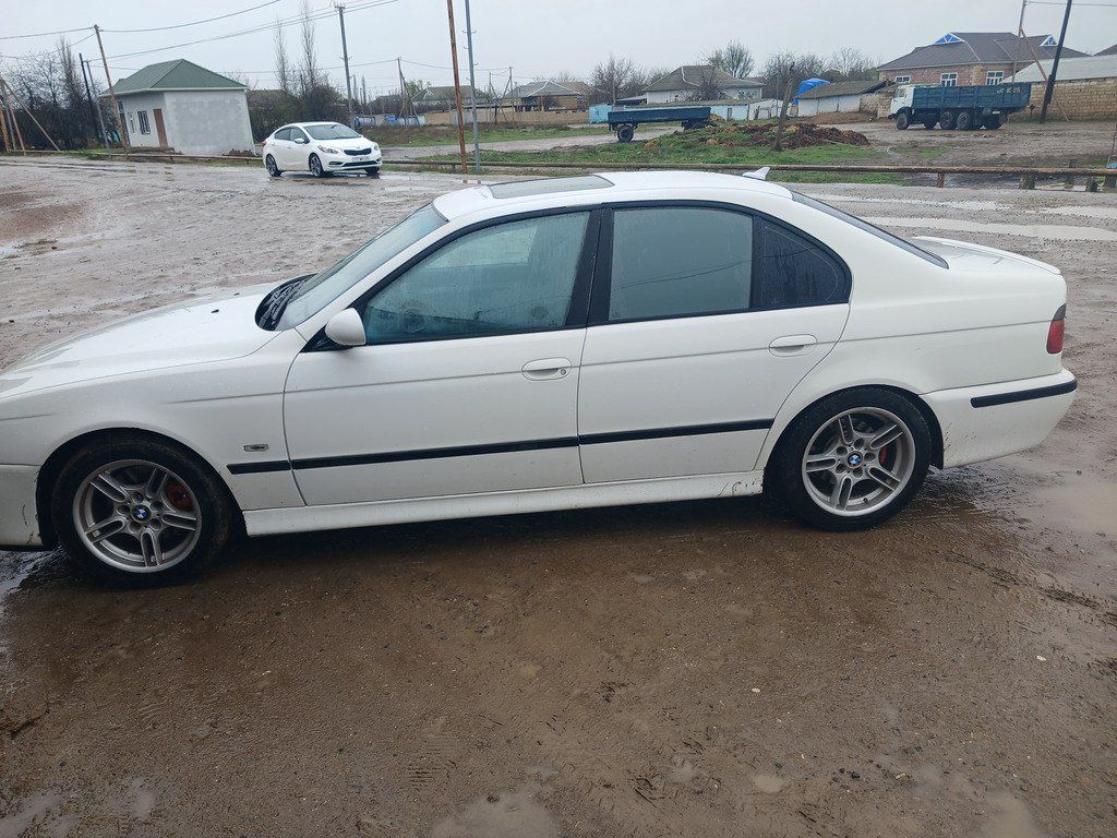 BMW 530, 3.0 L, 2002 il, 528 000 km — Avtomobillər, Bakı (2)
