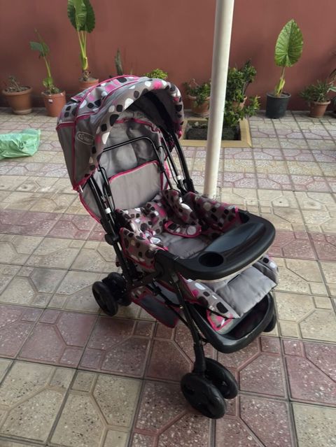 Klassik gəzinti arabası, Graco, İşlənmiş, Cins: Qız, Yaş: 6-12 ay