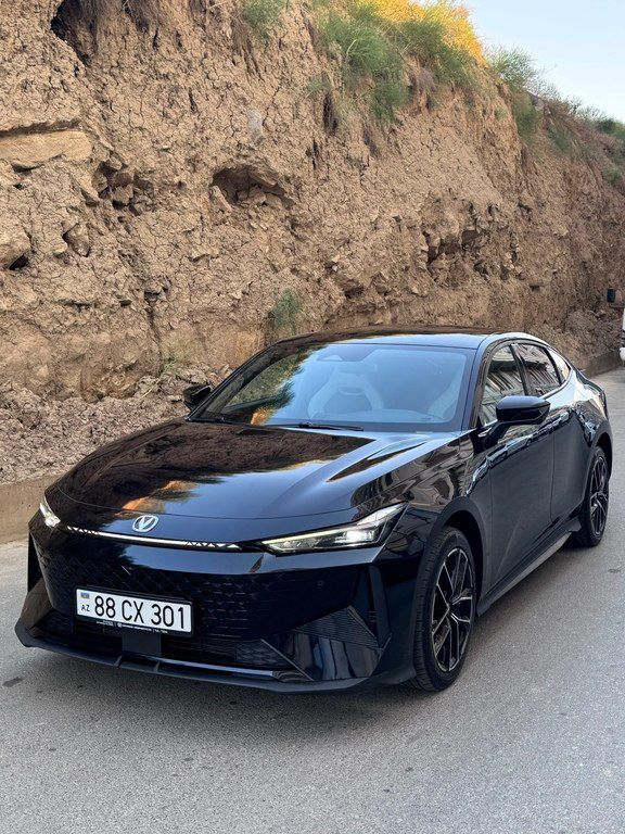 Changan Uni-V iDD, 1.5 L, 18.4 kWh, 2024 il, 26 000 km — Avtomobillər, Bakı (3)