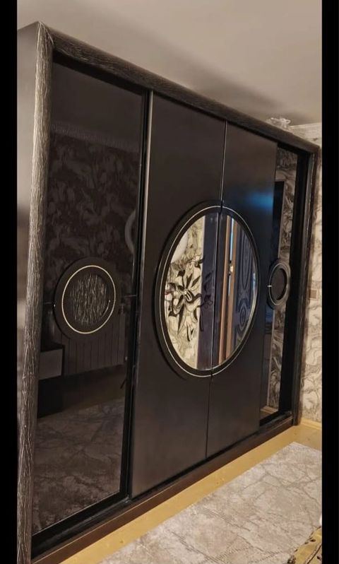 Yataq dolabi satilir Qiymet: 300azn Unvan: Merdekan Gulay😍8289 — Mehdiabad