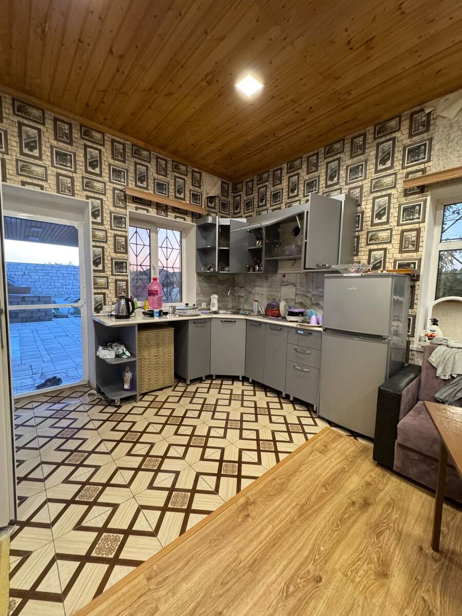 Həyət evi, Zirə qəs. — Ev, villa, Bakı (2)