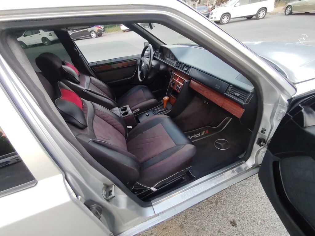 Mercedes E 200, 2.0 L, 1993 il, 249 328 km — Avtomobillər, Sumqayıt (12)