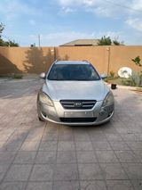 Kia Ceed SW, 1.6 L, 2007 il, 230 000 km — Otomobil