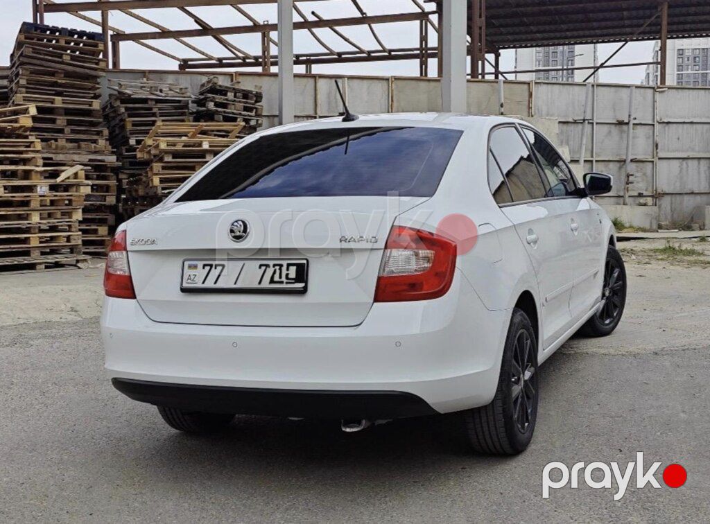 Skoda Rapid, 1.6 L, 2016 il, 243 000 km — Avtomobillər, Bakı (3)