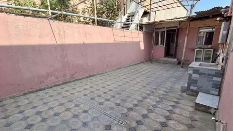 100 kv. m, 3 otaqlı, Qaz, İşıq, Su — Bakı