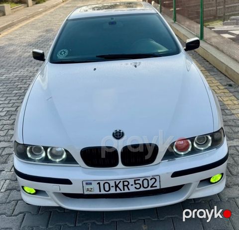 BMW 540, 4.4 L, 1998 il, 260 000 km