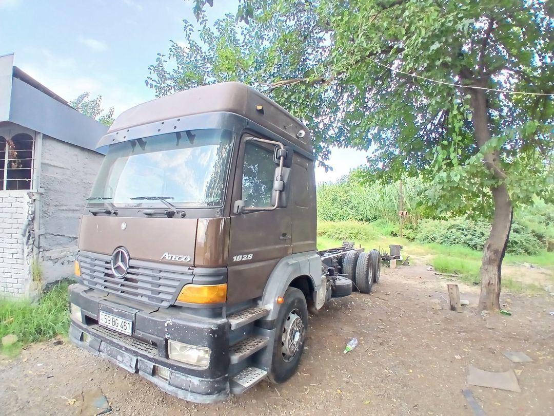 Mercedes-Benz, 2000 il — Avto, Bərdə (4)