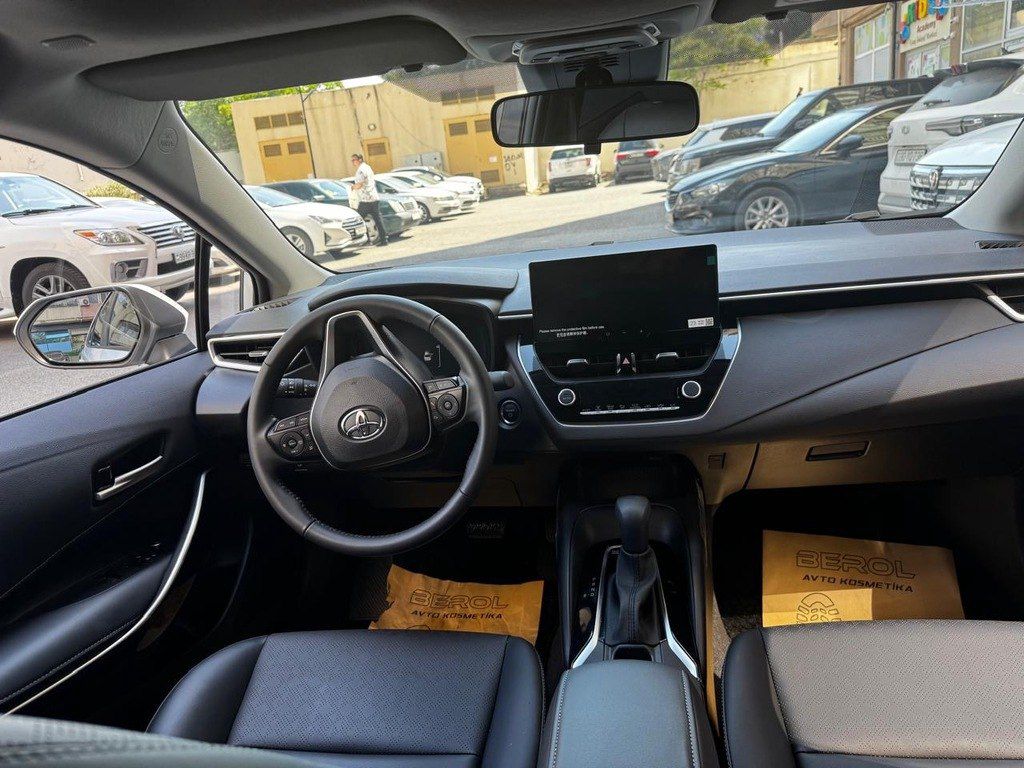 Toyota Corolla, 1.8 L, 0.85 kWh, 2025 il, yeni — Avtomobillər, Bakı (4)