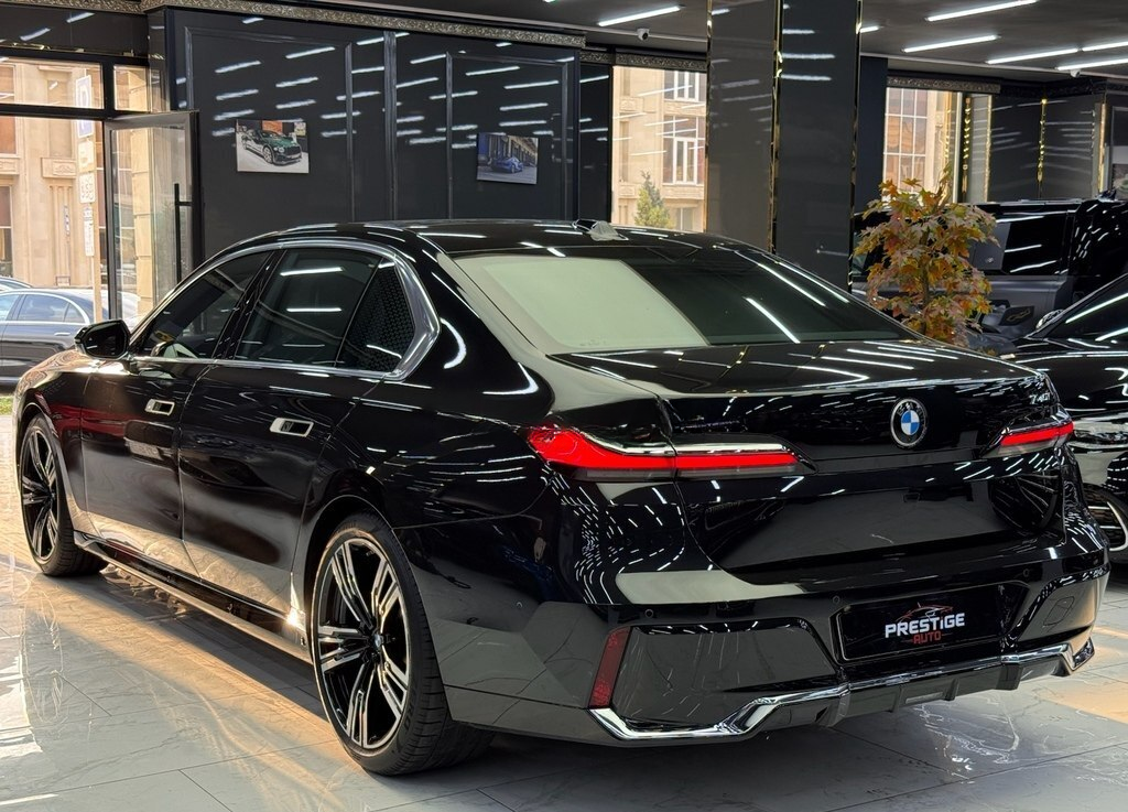 BMW 740Le, 2023 il, 22000 km — Avtomobillər, Bakı (5)