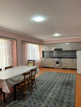 4-otaqlı mənzil kirayə verilir, Qazax r., 100 m² — Real estate