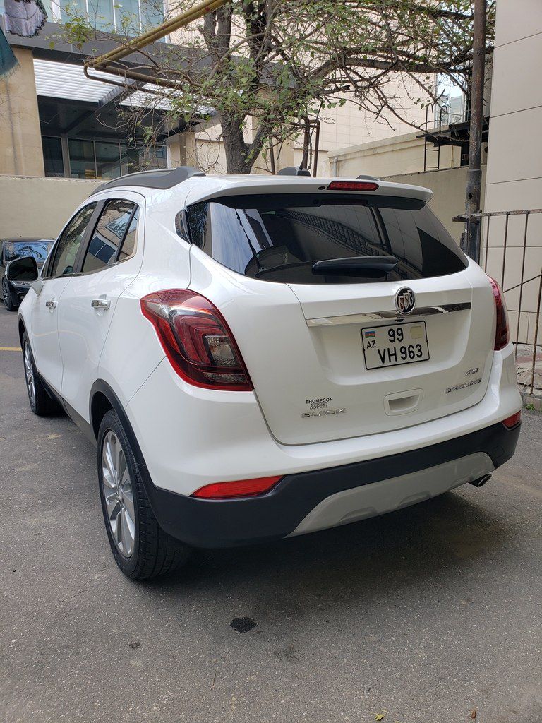 Buick Encore, 1.4 L, 2018 il, 145 000 km — Avtomobillər, Bakı (2)