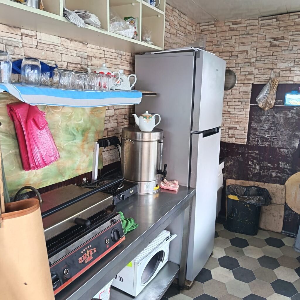 Zam-Zam – küçə kafe və fast-food köşkü • Menyu: dönər, kabab — Daşınmaz əmlak, Bakı (10)