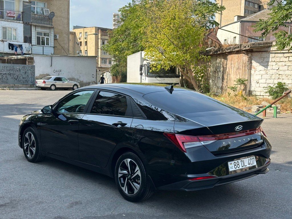 Hyundai Elantra, 1.6 L, 1.32 kWh, 2023 il, 64 000 km — Avtomobillər, Bakı (10)