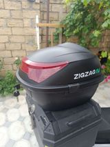 Salam baqaj əla vəziyetdedir qiriği çati yoxdur acarla baglanir 2 ədəd — Cars