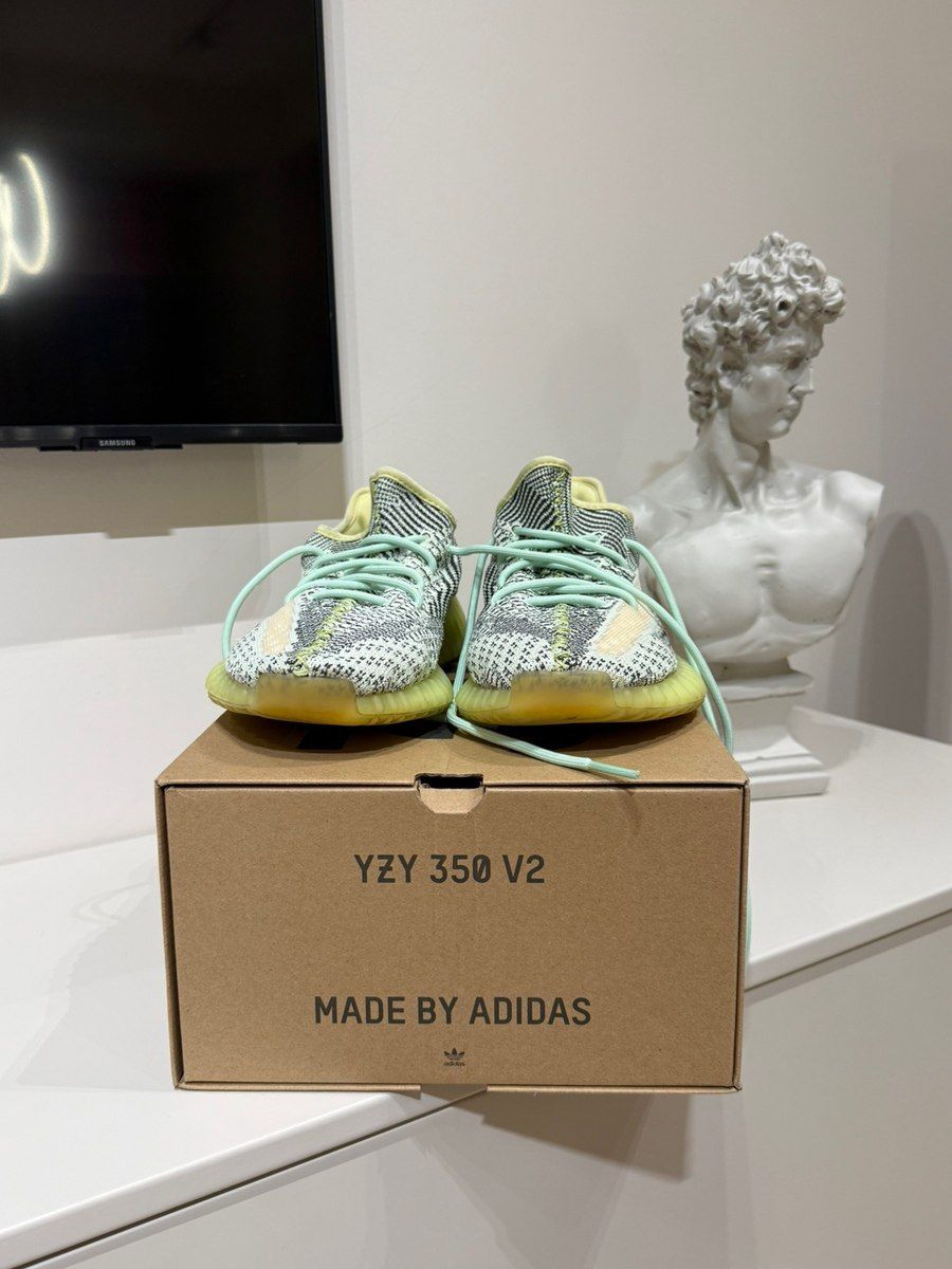İdman ayaqqabısı Adidas Yeezy Boost 350 V2 Yeezreel — Şəxsi əşyalar, Bakı (2)