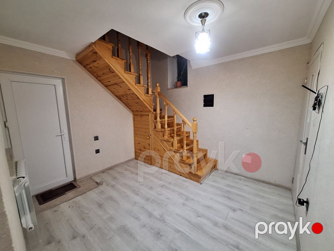 Həyət evi, Xətai r. — Ev, villa, Bakı (11)