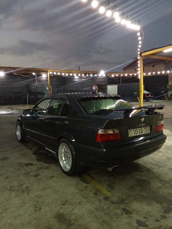 BMW 316, 1.6 L, 1994 il, 570 000 km — Avtomobillər, Bakı (3)