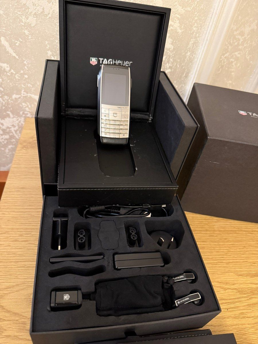 Tag Heuer — Smartfonlar, Bakı (3)