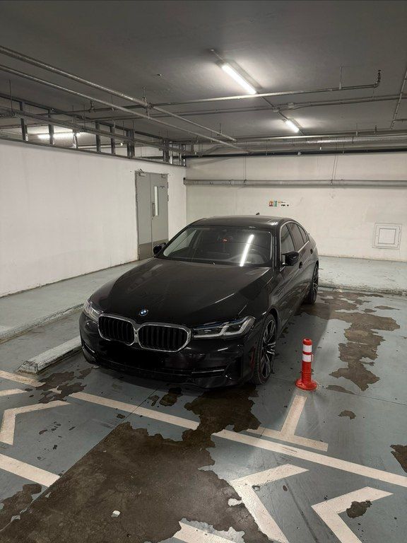 BMW 530e, 2.0 L, 12 kWh, 2023 il, 32 000 km — Avtomobillər, Bakı (3)