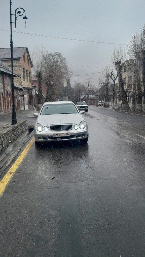 Mercedes E 270, 2.7 L, 2003 il, 450 238 km — Avtomobillər, Ağcabədi (6)