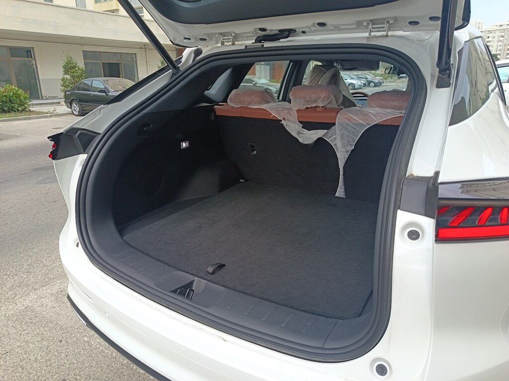 Changan Uni-Z, 1.5 L, 18.4 kWh, 2025 il, yeni — Avtomobillər, Bakı (9)