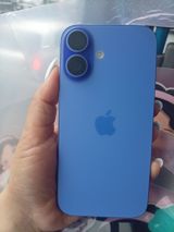 IPhone 16e, Mavi — Goods
