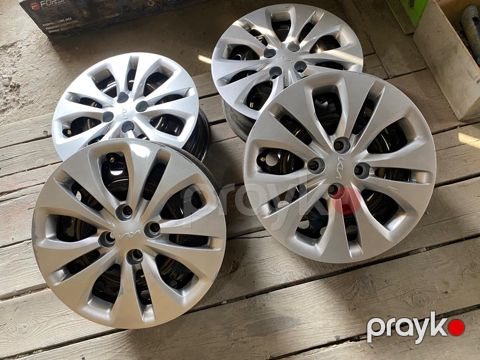 Kia, Hyundai diskləri R15