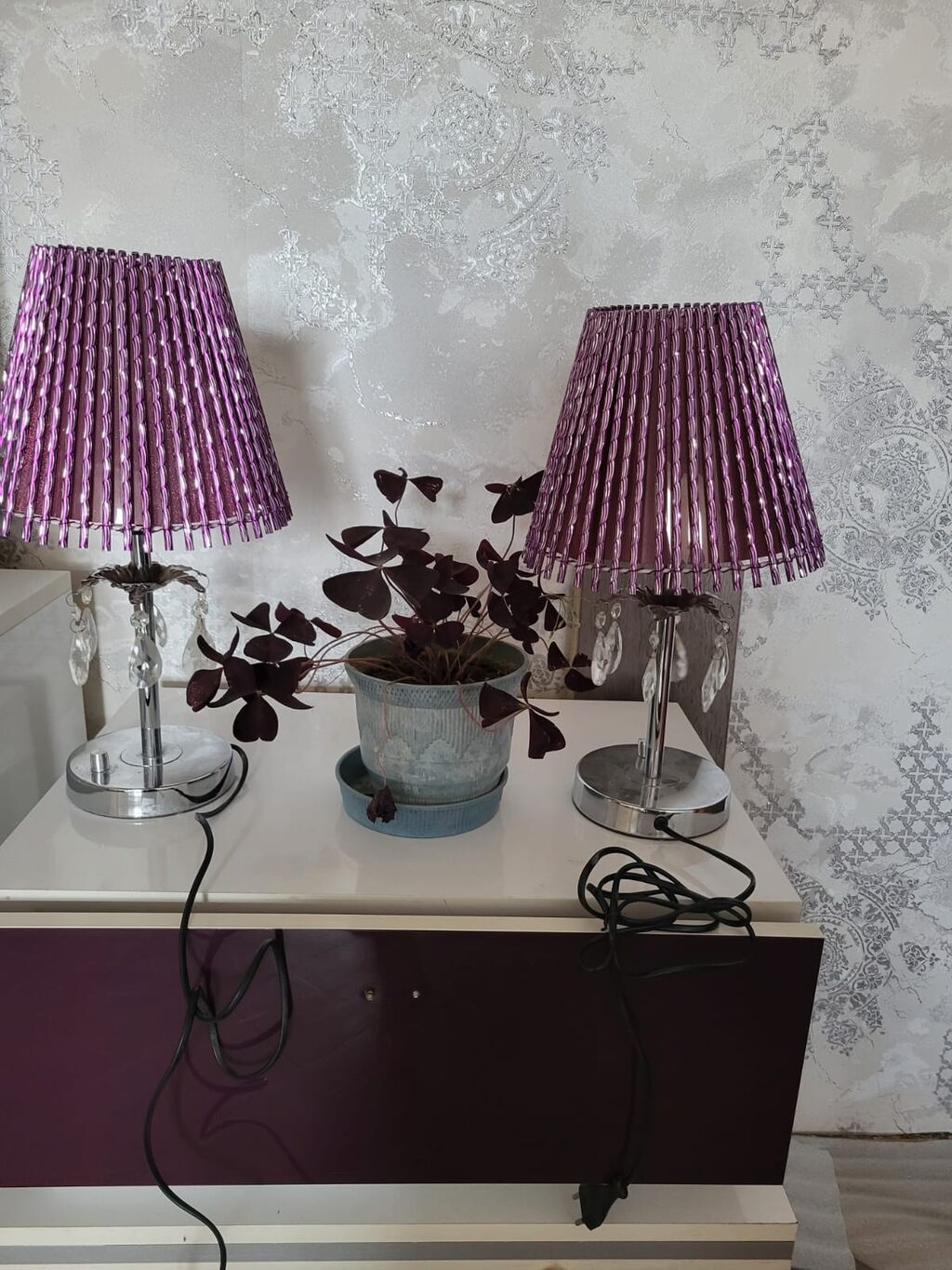 Cüt masaüstü dekorativ lampa. Lampalar bənövşəyi rəngli, zolaqlı və — İşıqlandırma, Bakı