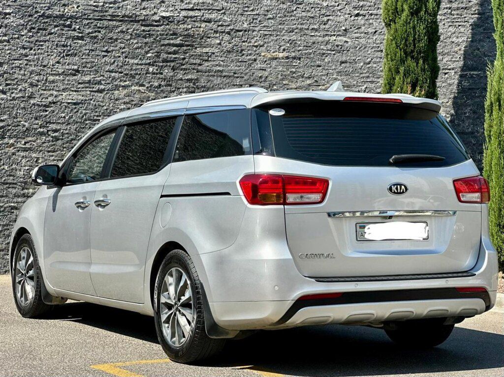 Kia Carnival, 2.2 L, 2015 il, 262 000 km — Avtomobillər, Bakı (8)