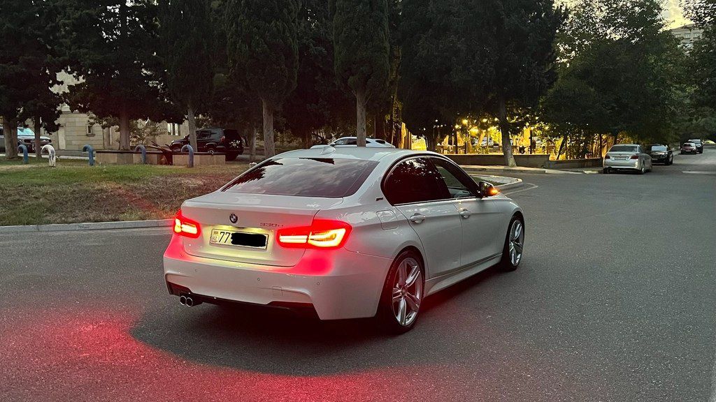 BMW 330, 2.0 L, 2018 il, 165 000 km — Avtomobillər, Bakı (6)
