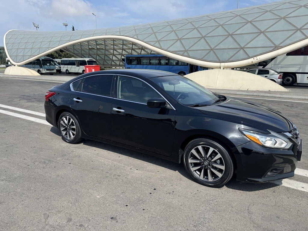 Nissan Altima, 2.5 L, 2017 il, 177 670 km — Avtomobillər, Bakı (3)