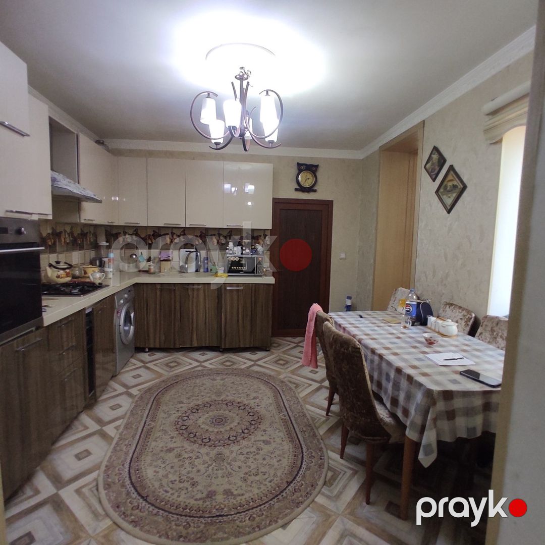 Həyət evi, Yahya Hüseynov küç. — Ev, villa, Bakı (11)