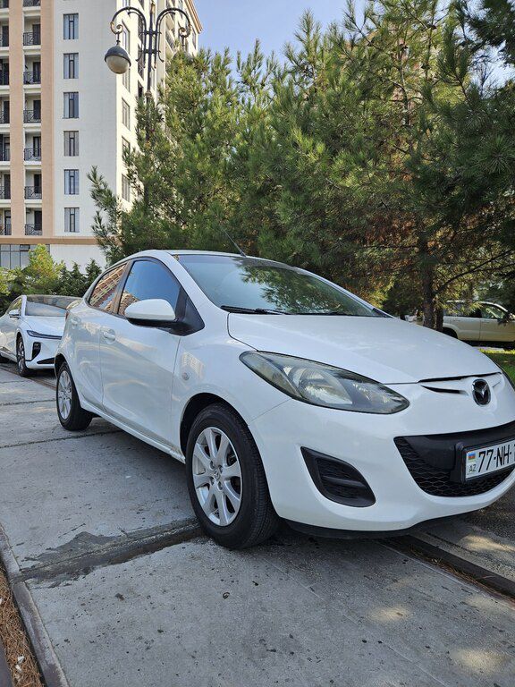Mazda 2, 1.5 L, 2012 il, 230 000 km — Avtomobillər, Bakı (2)