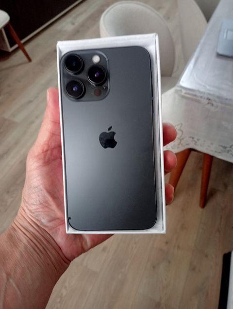 Apple iPhone XR Coral 128GB/3GB
