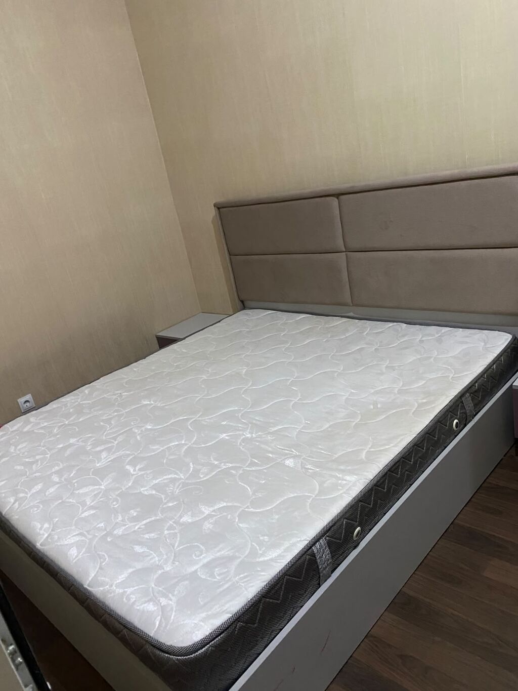 Yataq dest ehtyaca satılır .350azn.Hovsan mıda — Mebel, Bakı (2)
