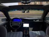 Mercedes-Benz 190 (W201): 2 l | 1992 il Sedan — Cars