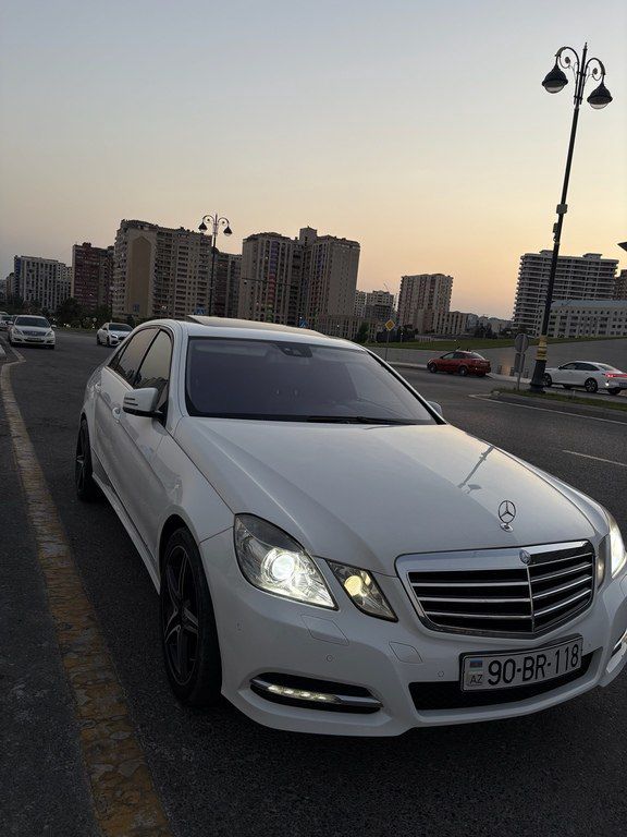 Mercedes E 200, 1.8 L, 2012 il, 239 525 km — Avtomobillər, Bakı (4)