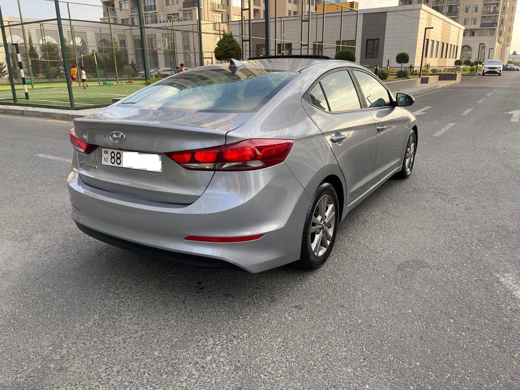 Hyundai Elantra, 2.0 L, 2017 il, 78 000 km — Avtomobillər, Bakı (7)
