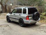 Suzuki Grand Vitara: 2 l | 2001 il 200000 km Ofrouder/SUV — Автомобили