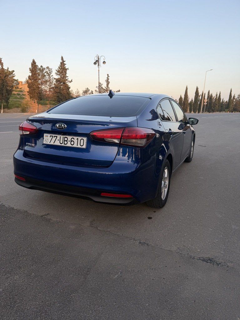 Kia Forte, 2.0 L, 2018 il, 190 000 km — Avtomobillər, Bakı (10)