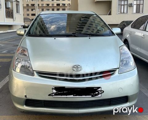 Toyota Prius, 1.5 L, 1.3 kWh, 2006 il, 300 000 km
